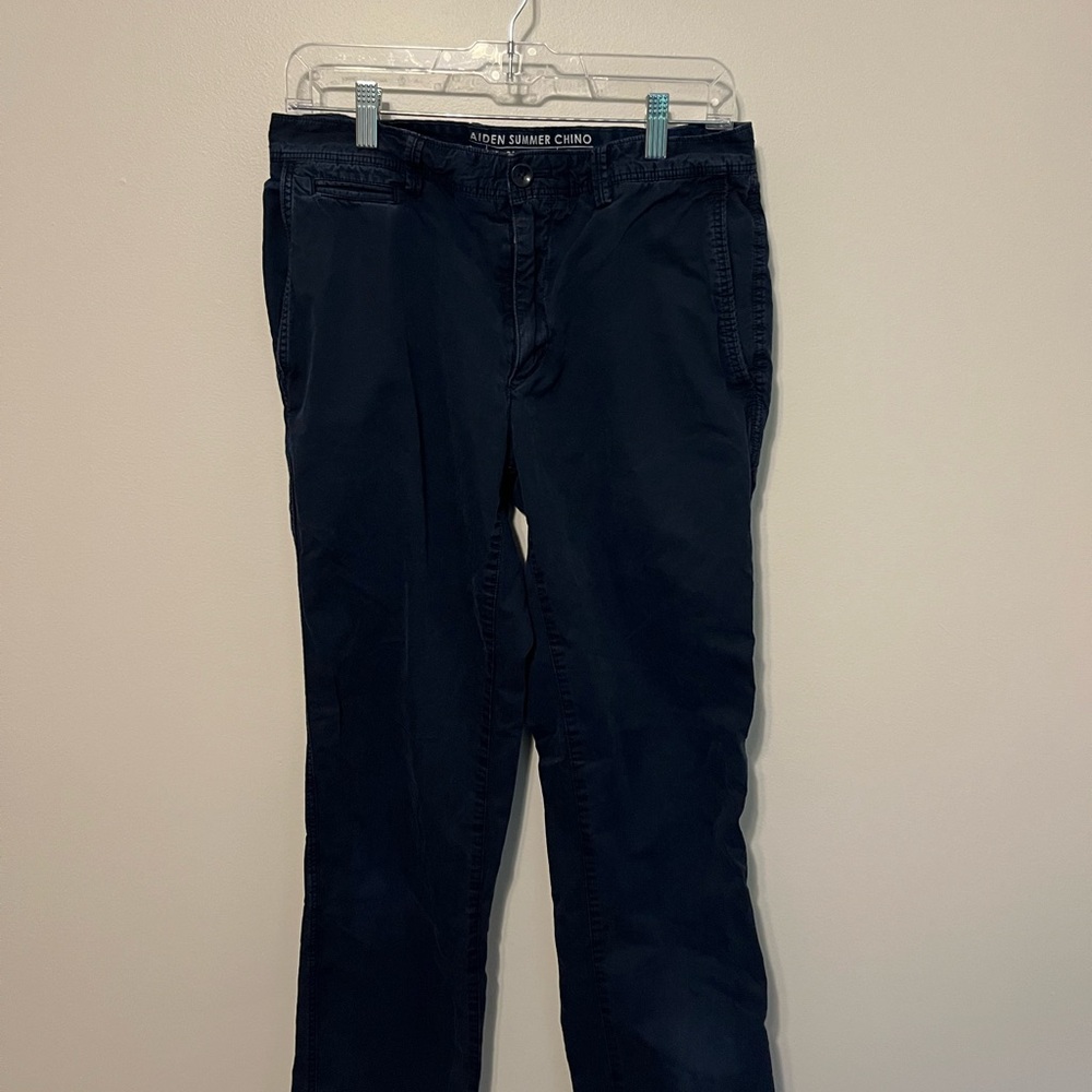 31x34 Banana Republic Navy Chino Pants
